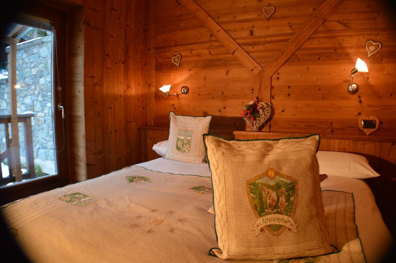 B&B Lepetitnid Valtournenche Eksteriør bilde