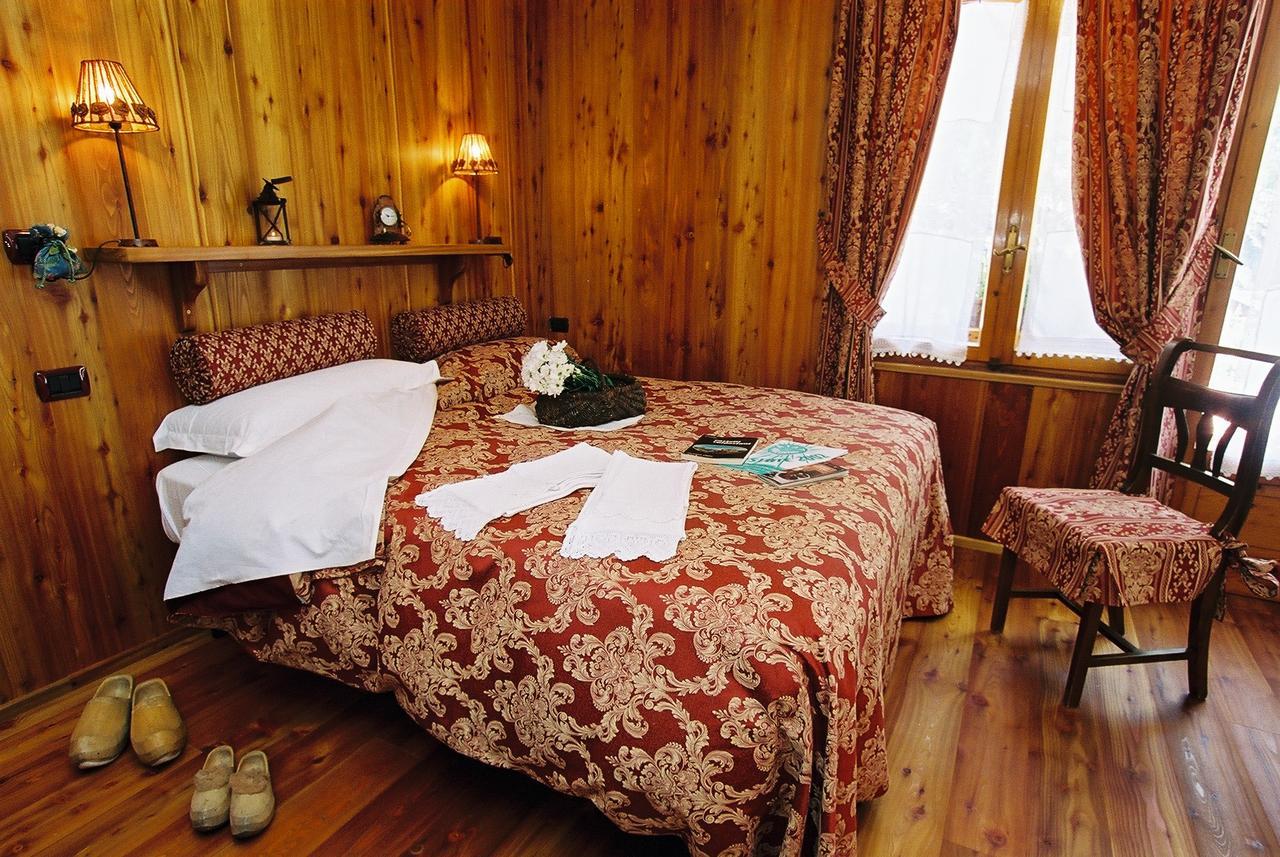B&B Lepetitnid Valtournenche Eksteriør bilde
